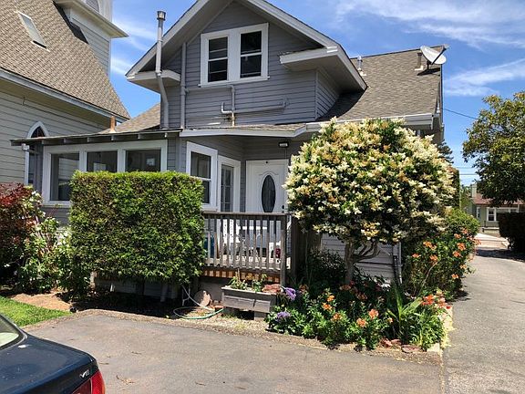 5th image of 151 Van Ness Ave #B
