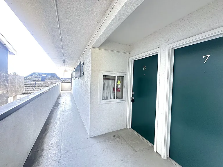 2500 Dana St — Photo 70