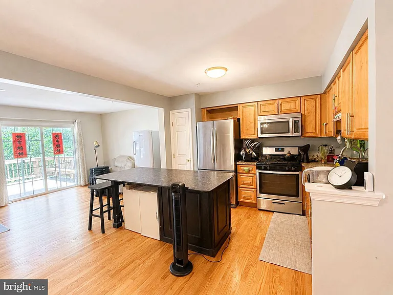 10417 Heathside Way — Photo 10