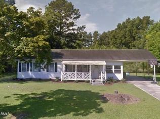 7424 Pitt St, Grimesland, NC 27837