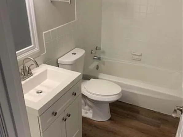 2131 Basswood Ln APT 4, Mound, MN 55364