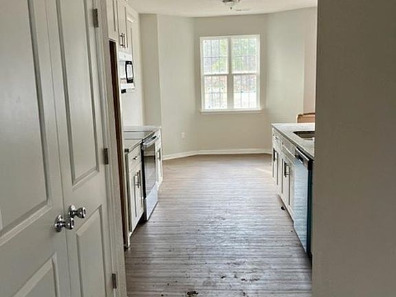5th image of 823 Parsonage St Lot 2A