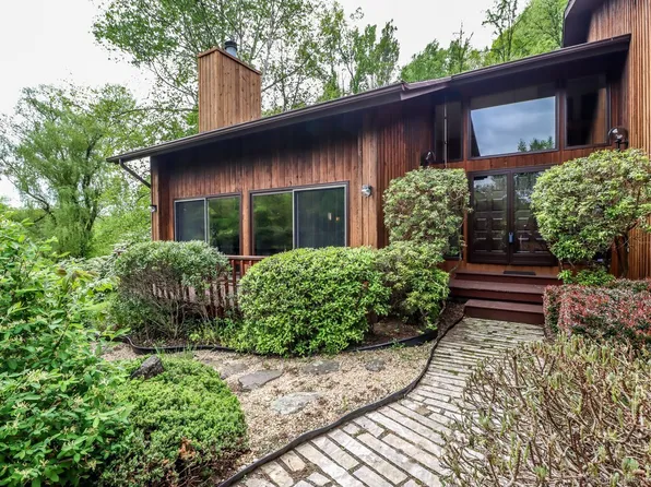 79 Route 39 North, Sherman, CT 06784