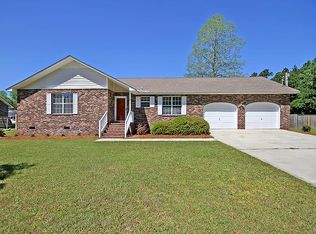 209 Lois Cir, Moncks Corner, SC 29461