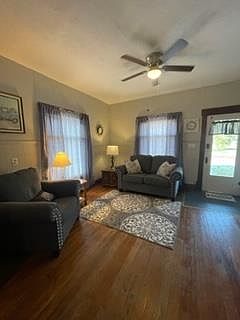 2nd image of 614 Toles Ave