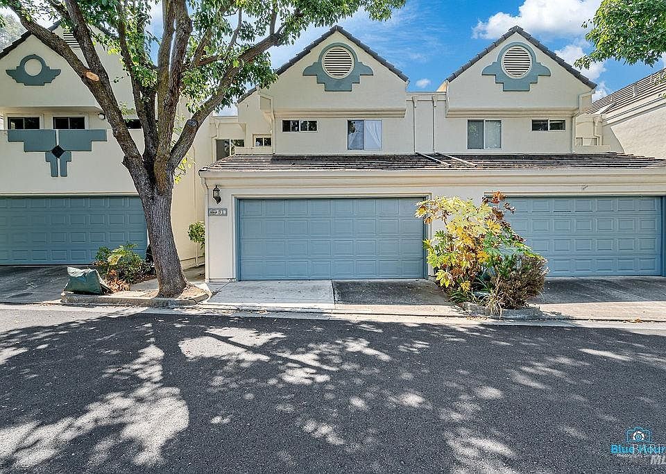 1st image of 51 Shoal Drive E