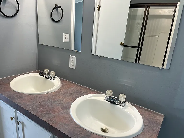 121 Pleasant Pine Dr — Photo 6
