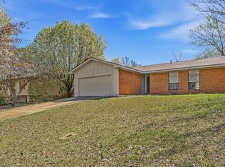 2011 Timberridge Dr, Jonesboro, AR 72401