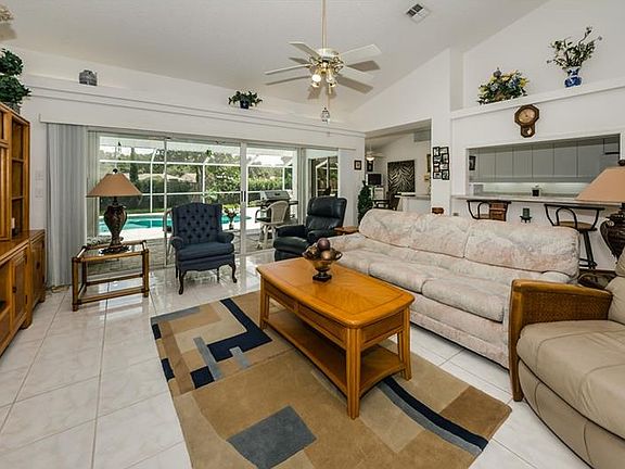 4th image of 2851 Jarvis Cir