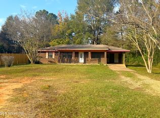 2027 Hamp Lea Rd, Magnolia, MS 39652