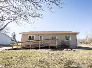 126 Indian Ave, Forest City, IA 50436