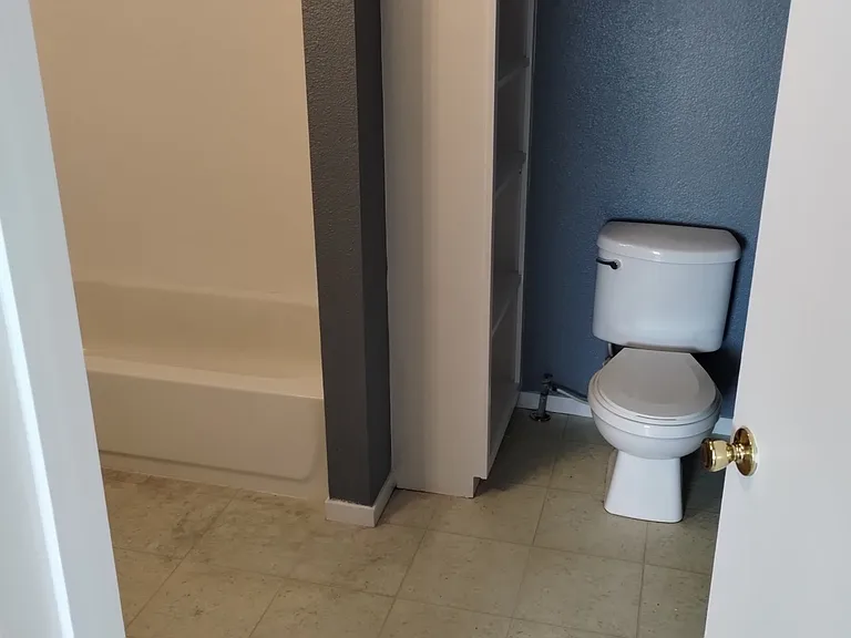 764 Humboldt Ave #3 — Photo 9