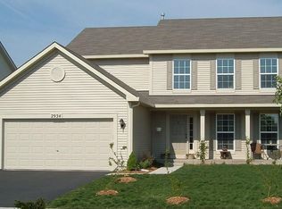 2934 Heather Ln, Montgomery, IL 60538