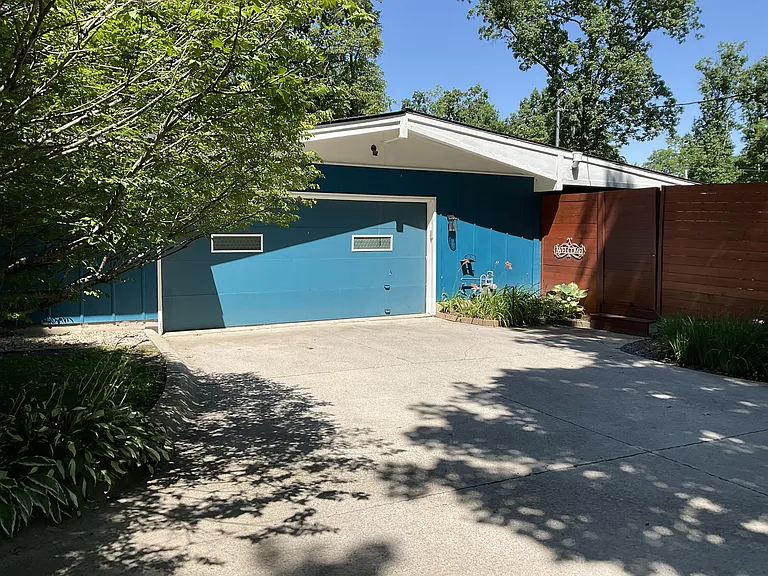7506 Oak Ln — Photo 18