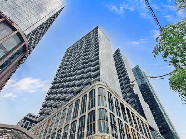 470 Front St W #1408, Toronto, ON M5V 0V6