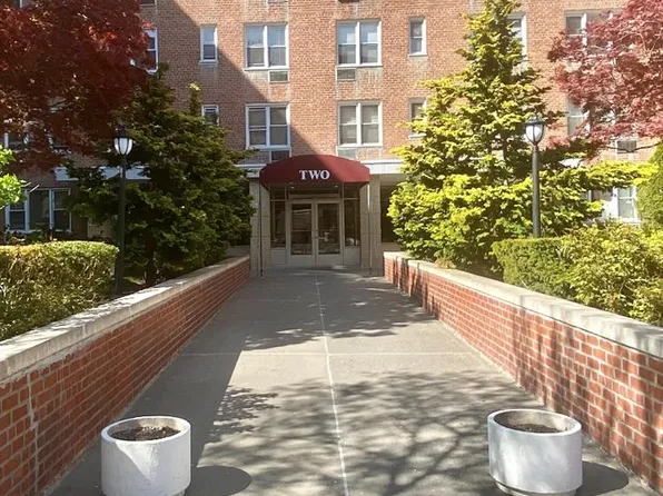 2 Sadore Lane #5Z, Yonkers, NY 10710