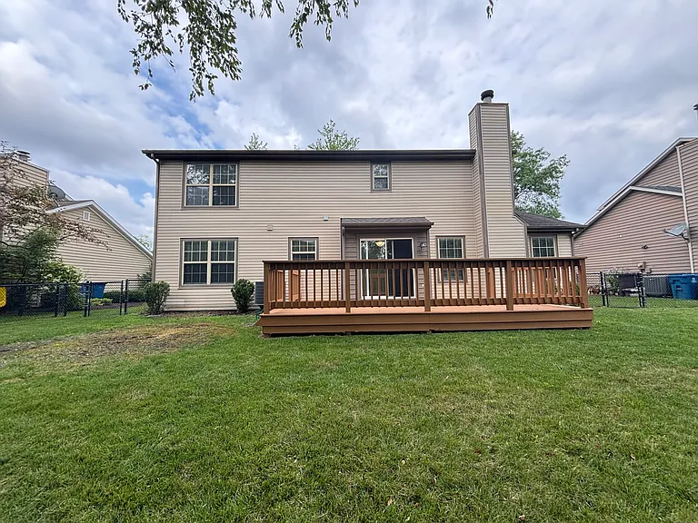 1129 Aqueduct Way — Photo 10