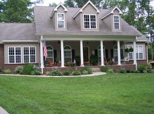 795 Sanders Mill Rd, Burns, TN 37029