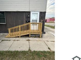 102 Winchester St, Monroe, MI 48161