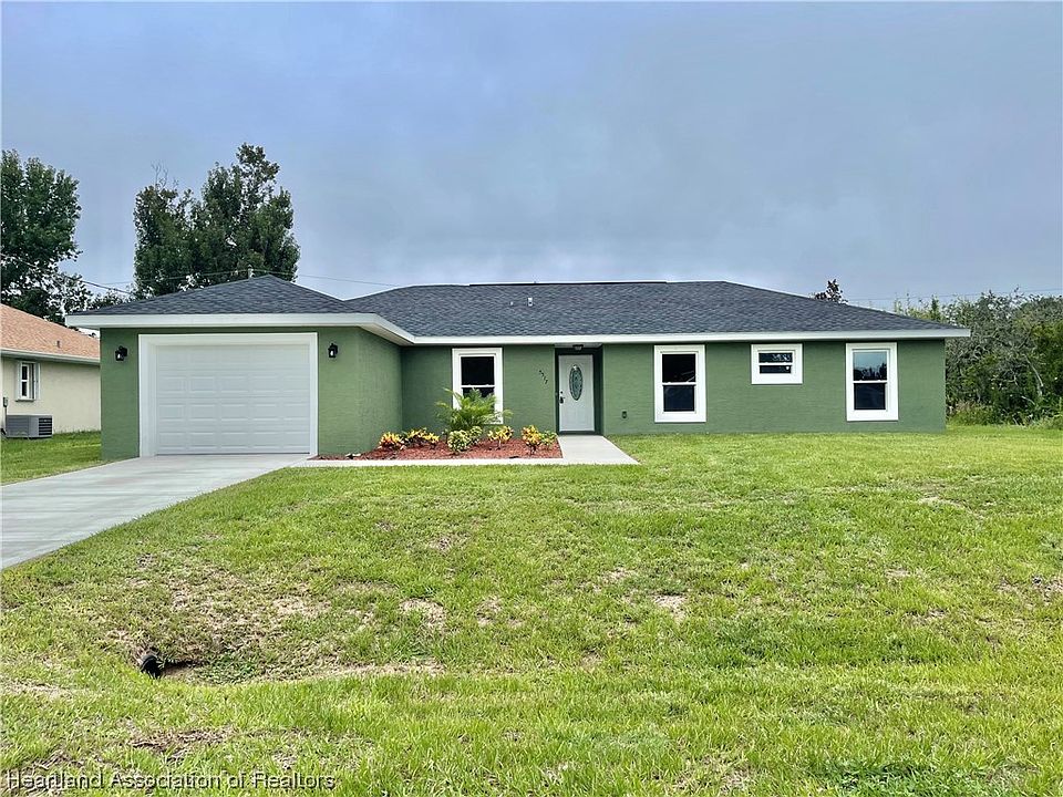 1st image of 5517 N Huckleberry Lake Dr