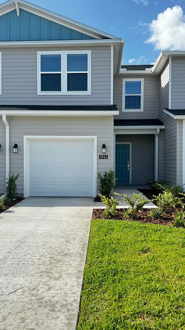 Charming Modern Townhome in Marion Ranch Prime Ocala Location, Internet, Trash & Lawn Care Included! — Photo 3