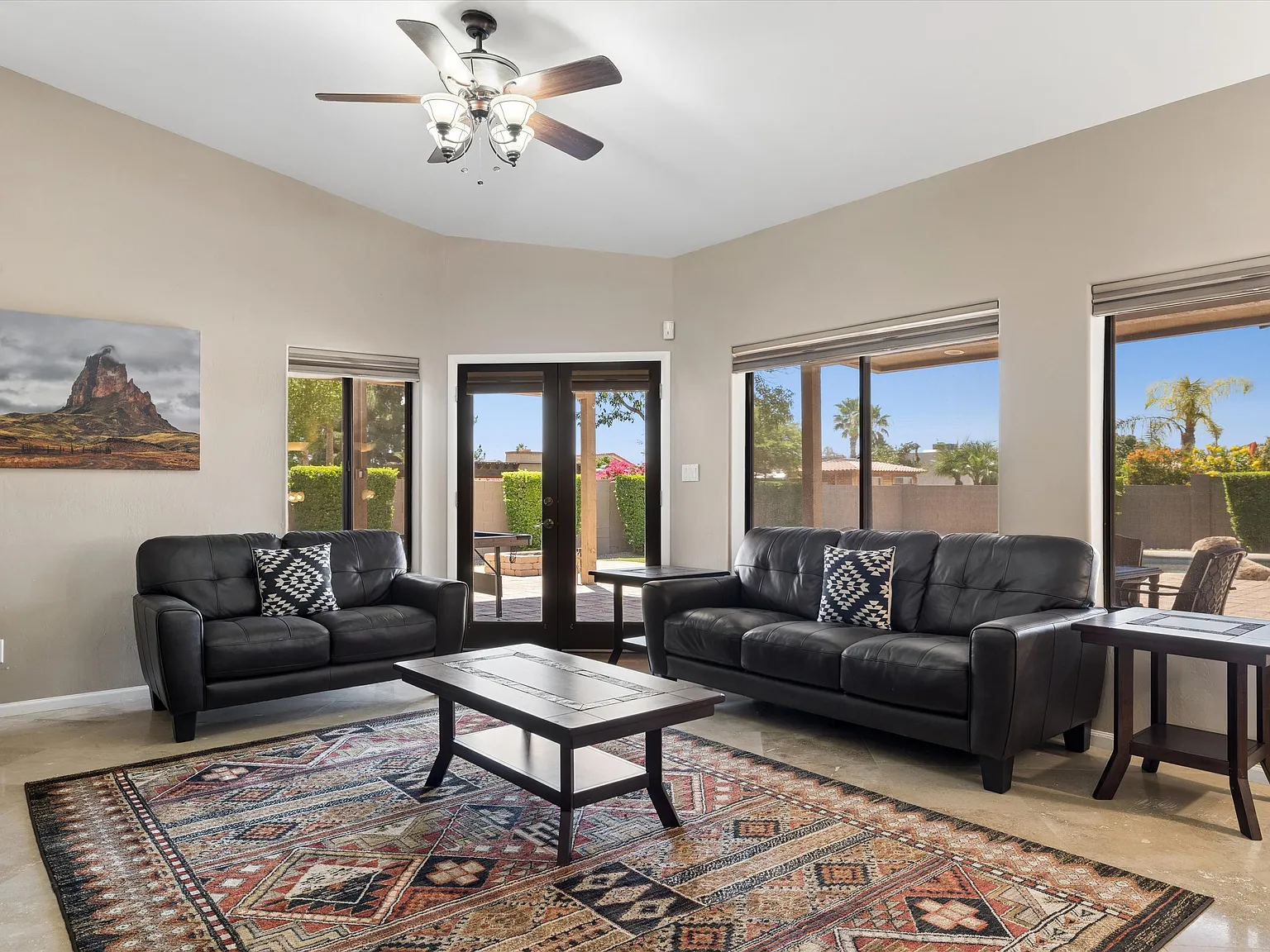 4 bed, 3713 sqft, $4,799 — Photo 3