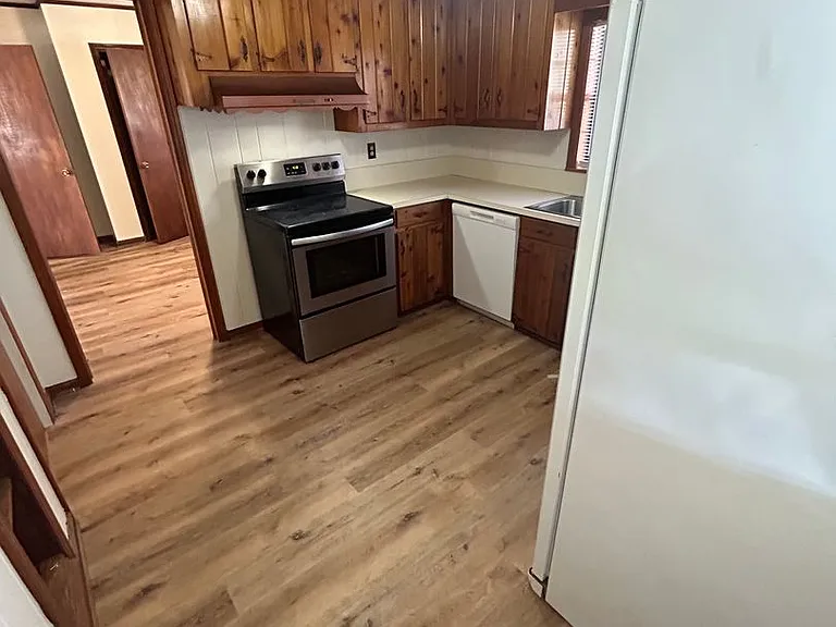 4 Van Tassel Dr SE — Photo 9