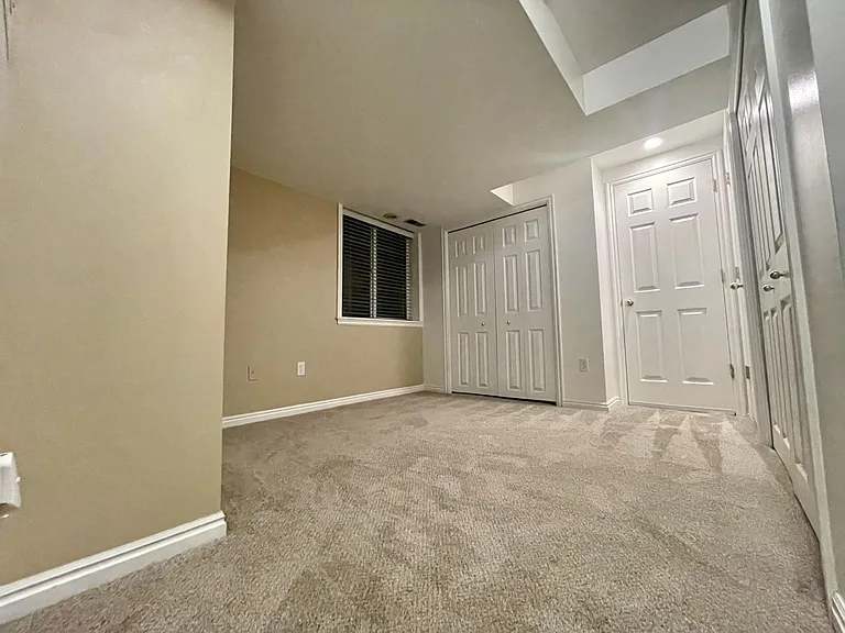 1201 E Parkstone Dr — Photo 24