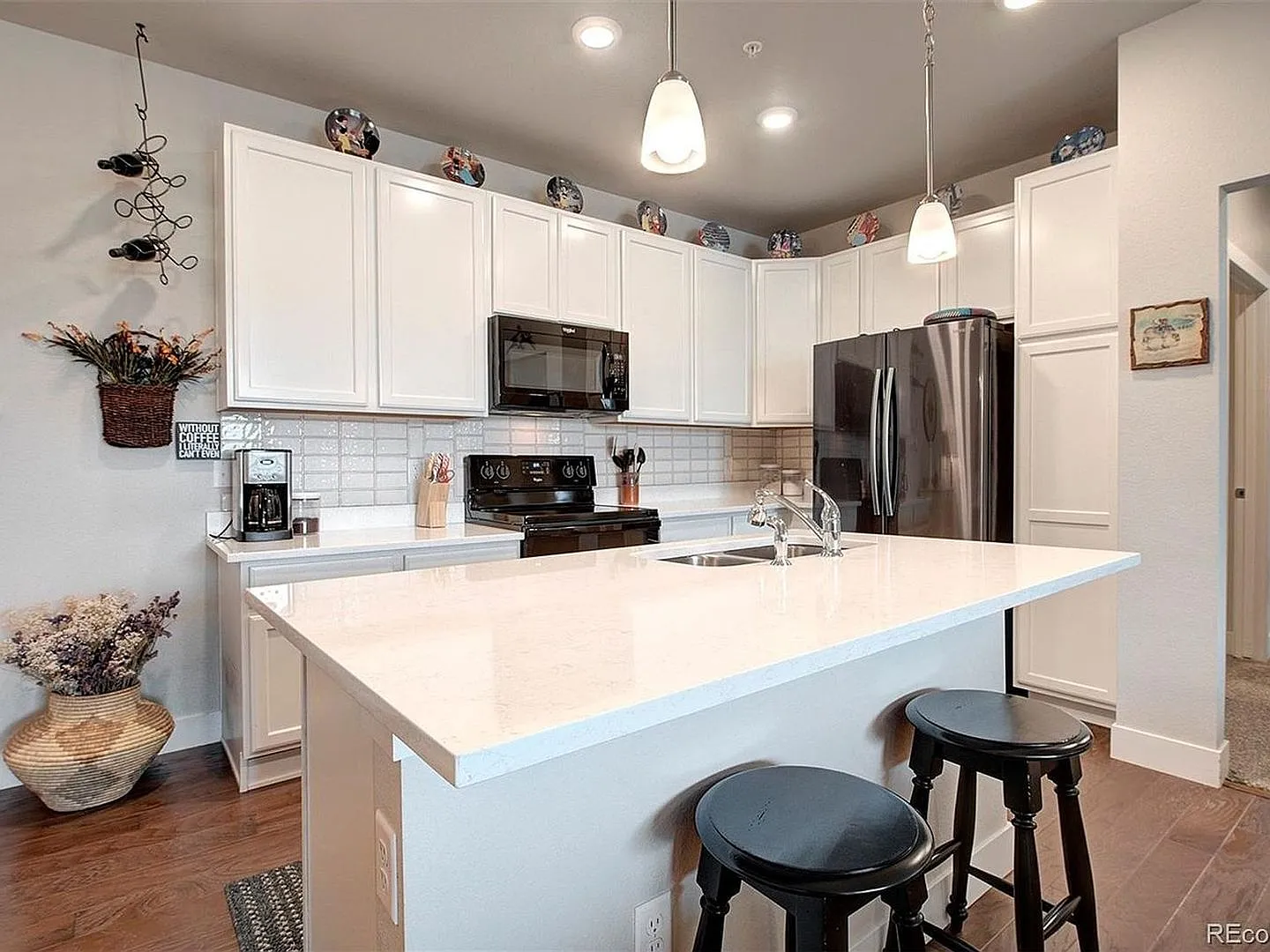 3 Bedroom Condo in Arvada — Photo 3