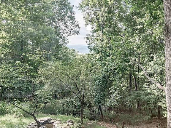 5th image of 3665 Deer Run Rd