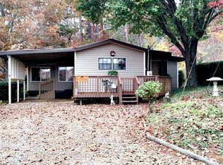 144 Pine Ave, Franklin, NC 28734