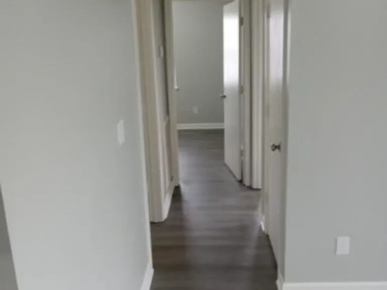 Poplar Point Apartments! — Photo 6