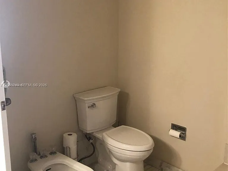 2000 Towerside Ter #905 — Photo 14