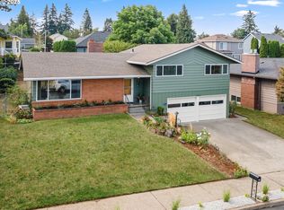 2240 NW 7th Pl, Gresham, OR 97030