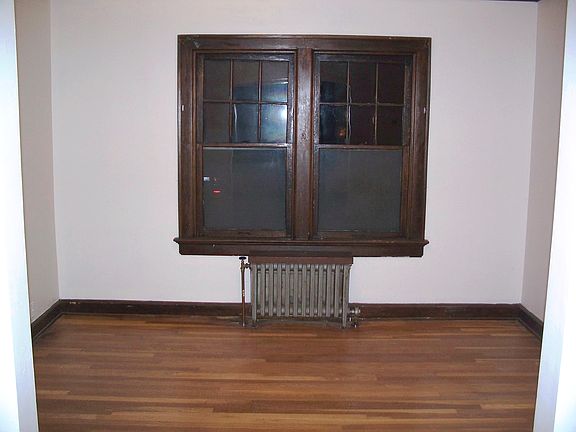 4th image of 1783-91 25th St #1783