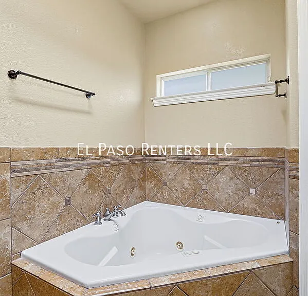 7399 Black Mesa Dr — Photo 30