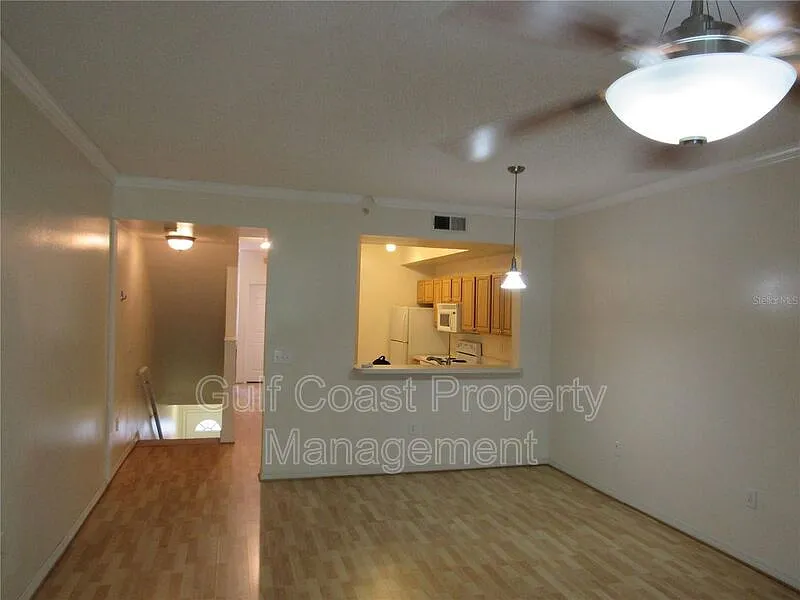 Building Photo - 5691 Bentgrass Dr #210