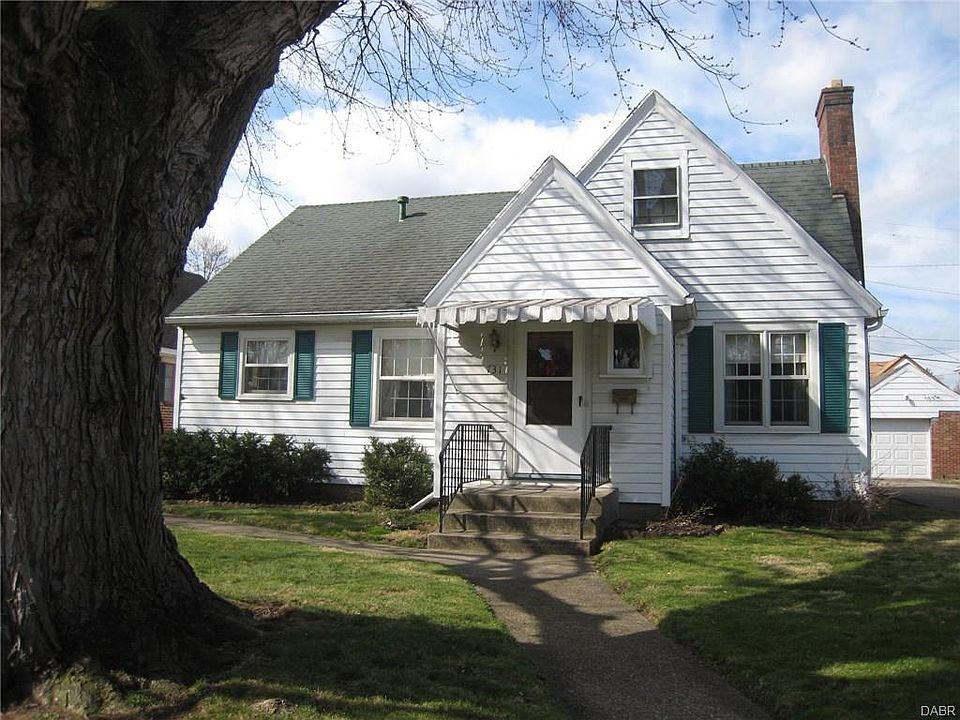 1st image of 731 Broadmoor Dr