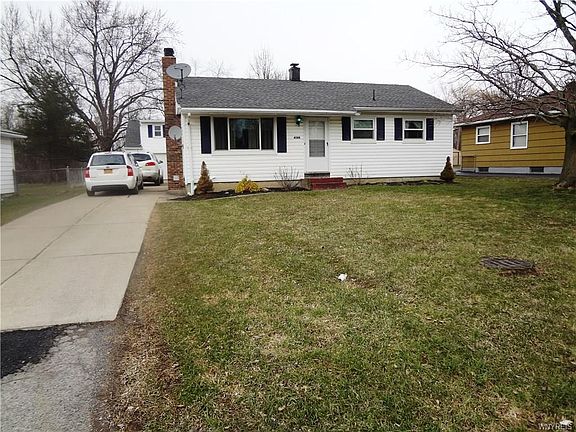 2nd image of 4588 Wilson Dr