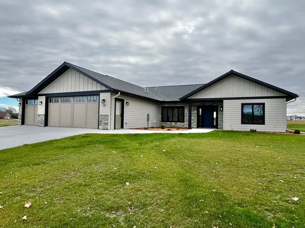 115 Barber Cir, Granite Falls, MN 56241