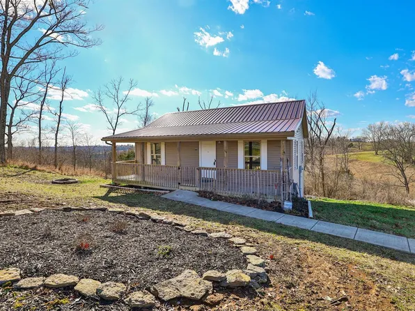 743 Highway 22 W, Falmouth, KY 41040