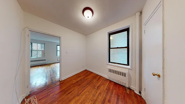 Rented by Bond New York | media 15