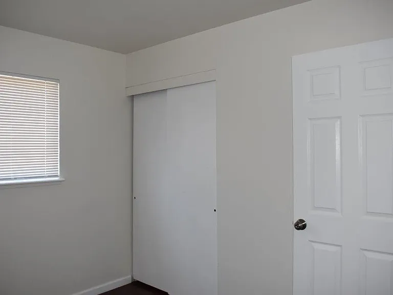 27942 Manon Ave #C — Photo 35