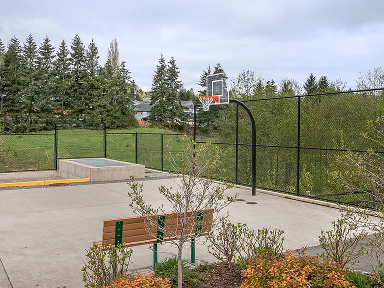 23804 SE 45th Pl — Photo 20