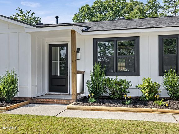 2nd image of 4058 Danielle Drive