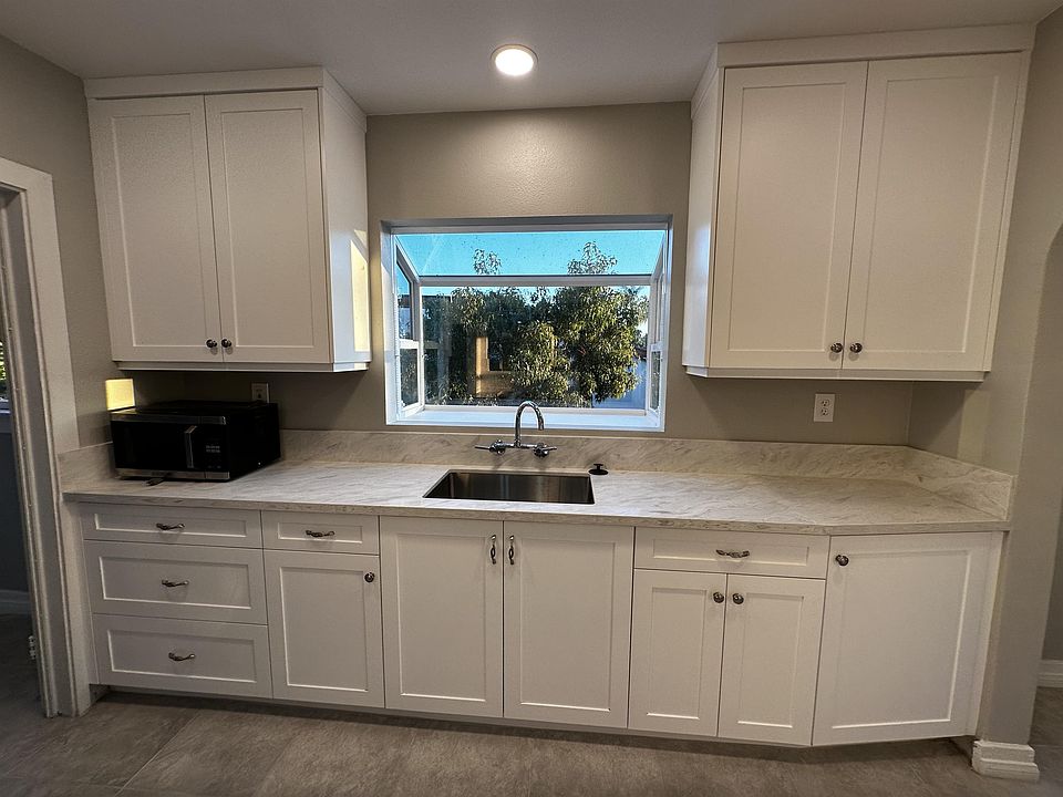 1st image of 4441 Arch St