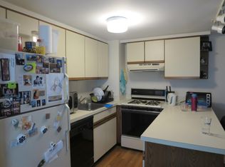 69 6th St #A, Cambridge, MA 02141
