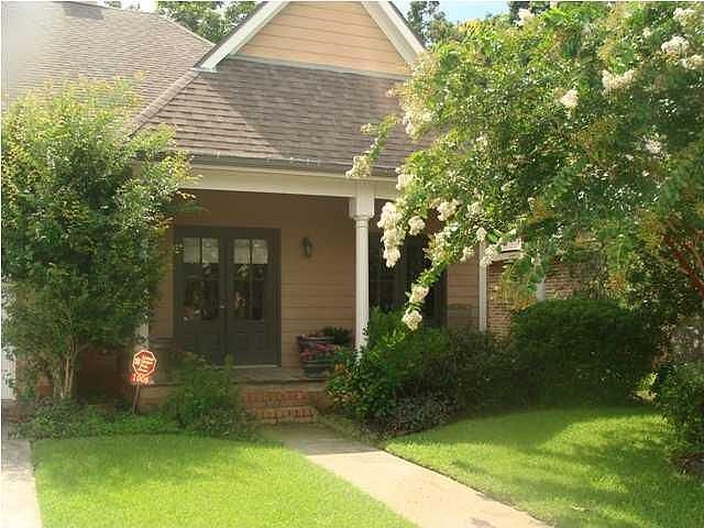 1st image of 1006 Southlake Cir