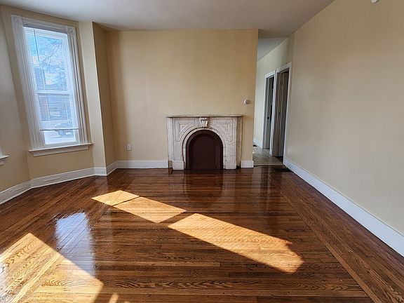 4th image of 280 Norton St #101