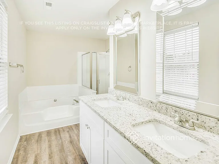 7029 Honey Tree Ln — Photo 25